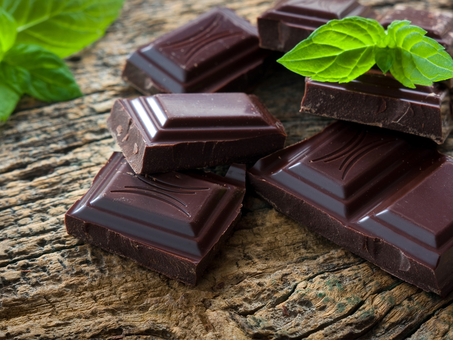 Dark Chocolate Benefits